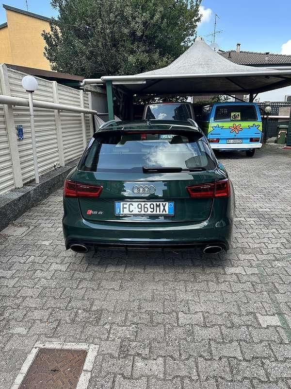 Usata Audi RS6 Ambiente 560 CV (411 kW) 2018 Verde Station wagon