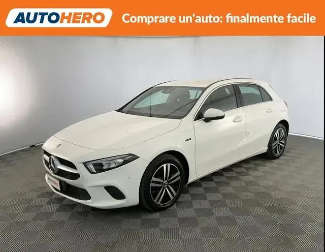 Usata Mercedes A250 218 CV (160 kW) 2020 Berlina