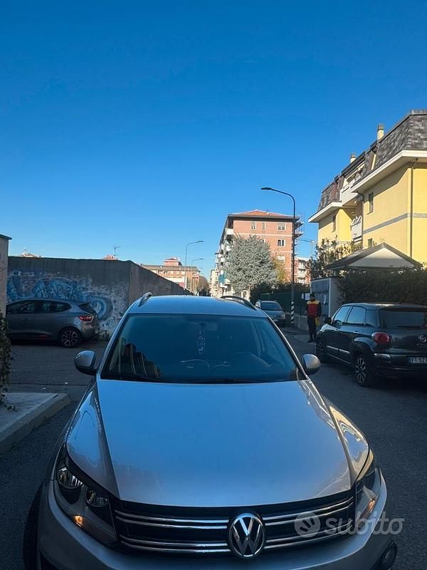 Usata VW Tiguan Trendline 122 CV (89 kW) 2014 Grigio SUV