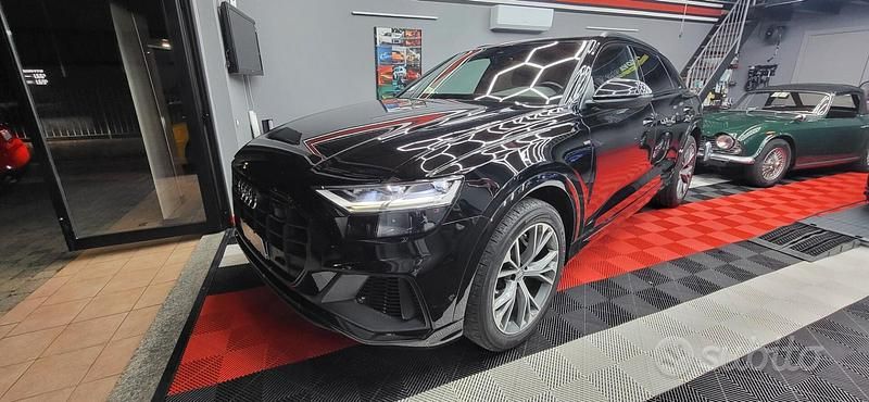 Nero Usata 2019 Audi Q8 Sport SUV | 47.490 € (Super prezzo) - Immagine 1/4