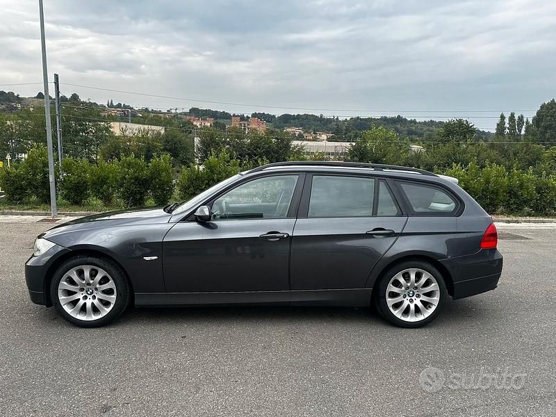 Occasion BMW 320 177 ch (130 kW) 2008 Gris Berline