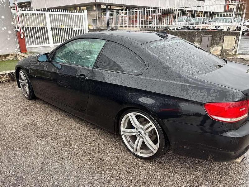 Usata BMW 320 177 CV (130 kW) 2007 Nero Coupé