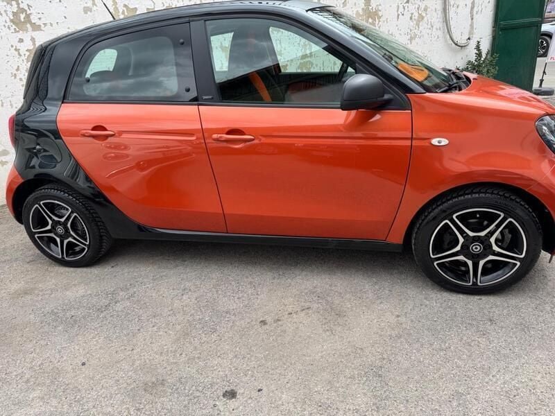 Usata Smart ForFour Passion 70 CV (51 kW) 2017 Arancione Utilitaria