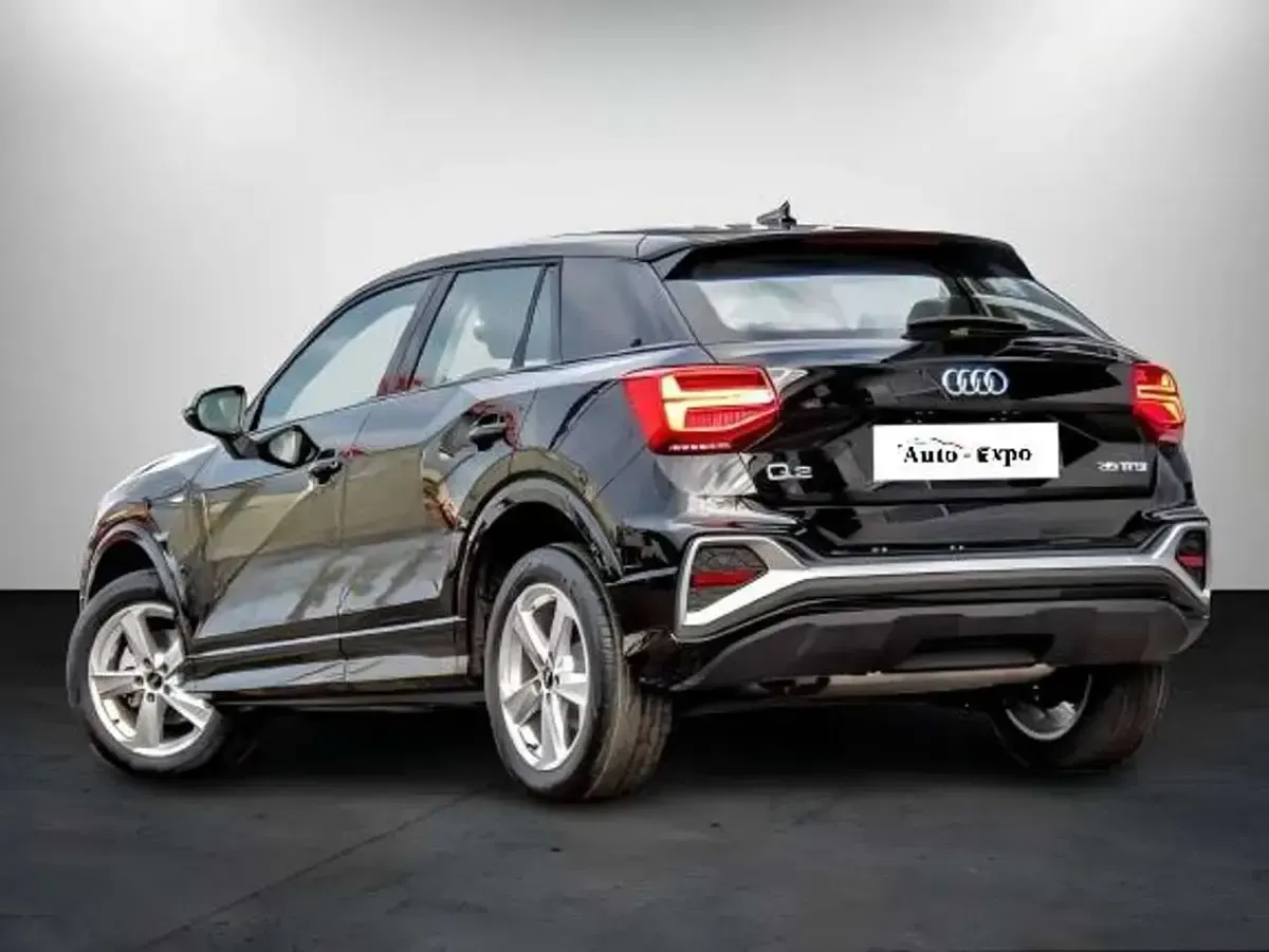 Nuova Audi Q2 S-Line 150 CV (110 kW) 2026 Nero SUV