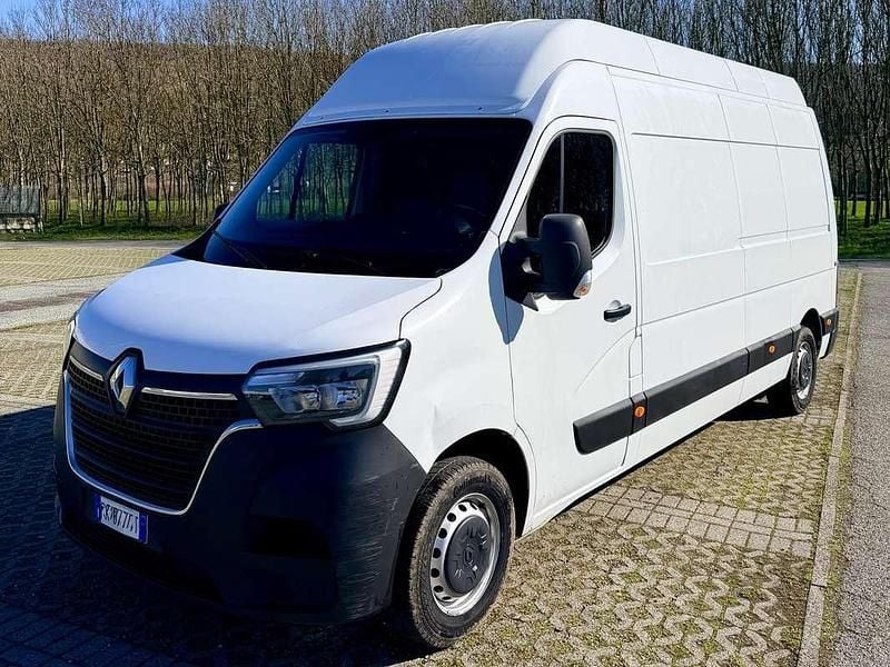 Usata Renault Master 136 CV (100 kW) 2022 Bianco Monovolume