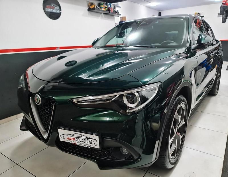 Usata Alfa Romeo Stelvio 210 CV (154 kW) 2018 Verde SUV