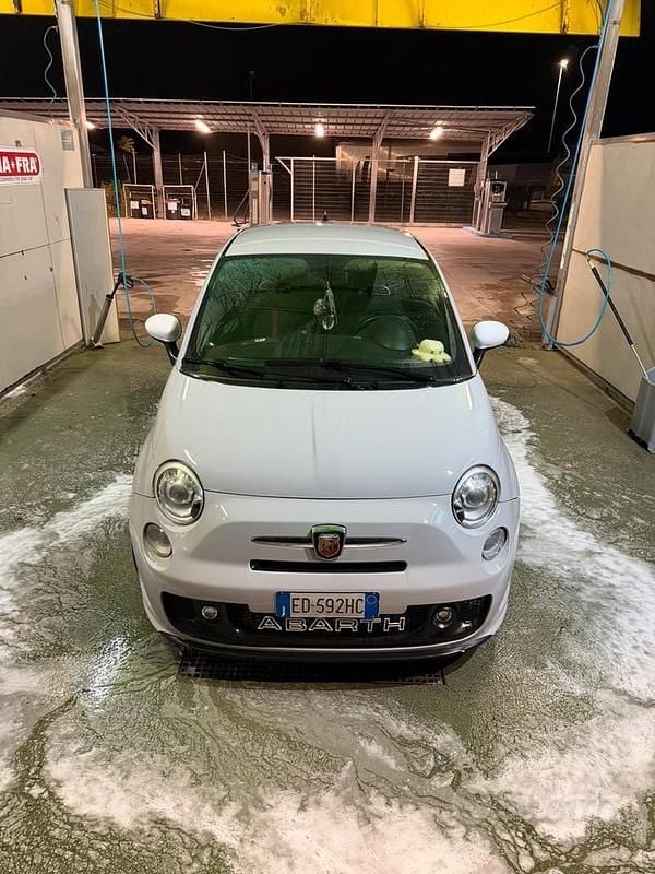 Usata Abarth 500 135 CV (99 kW) 2010 Grigio Utilitaria