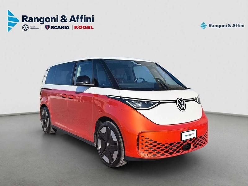 Usado VW ID. Buzz Pro 150 kW (204 CV) 2023 Blanco Monovolumen