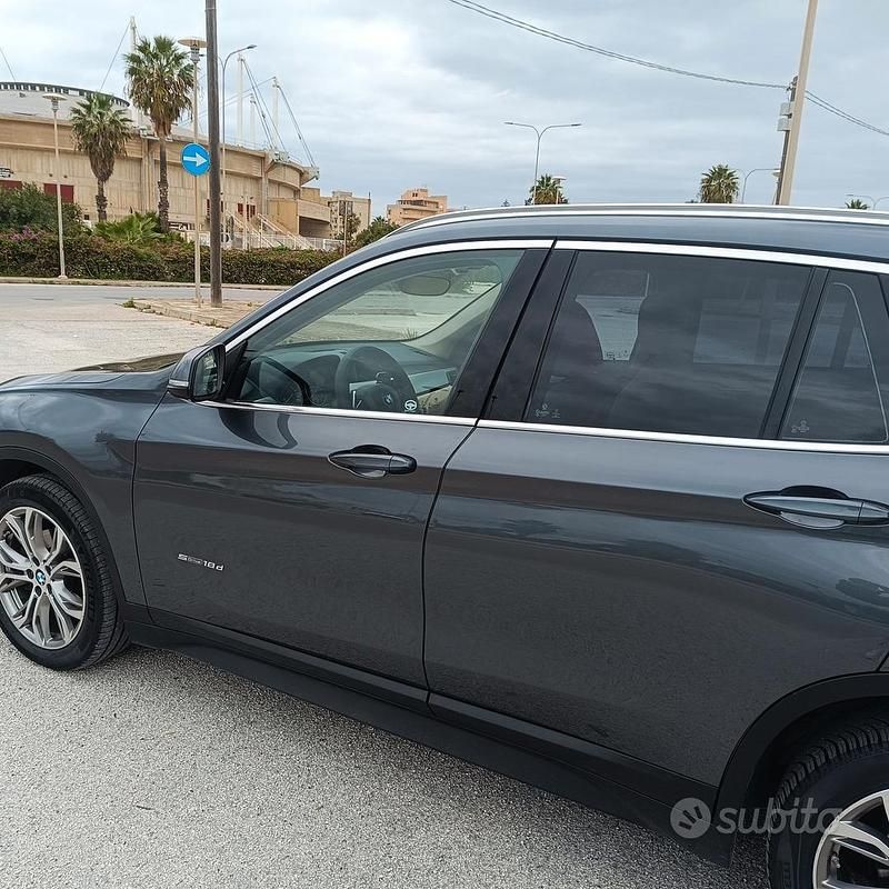 Usata BMW X1 Advantage 150 CV (110 kW) 2016 Grigio SUV