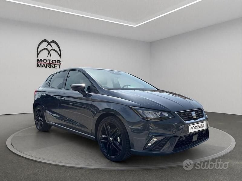 Usata Seat Ibiza FR 95 CV (69 kW) 2024 Blu Utilitaria