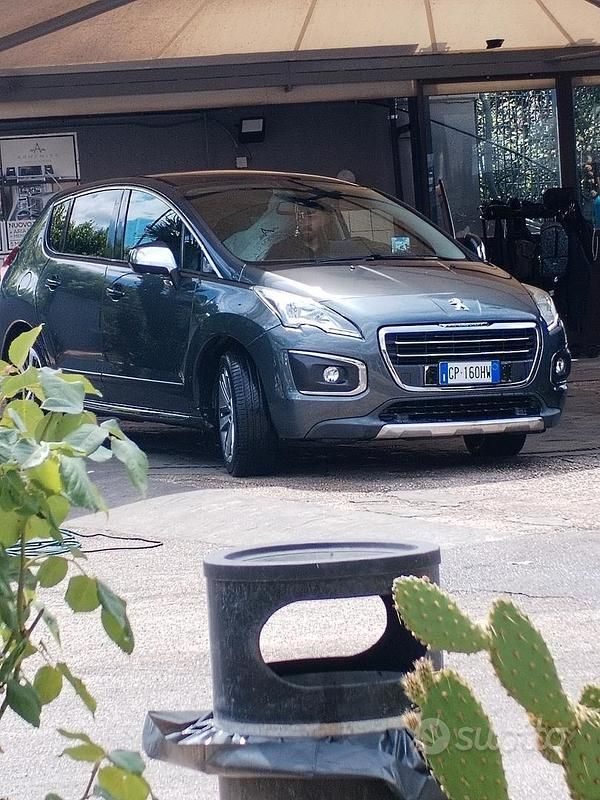 Usata Peugeot 3008 112 CV (82 kW) 2016 Grigio Berlina