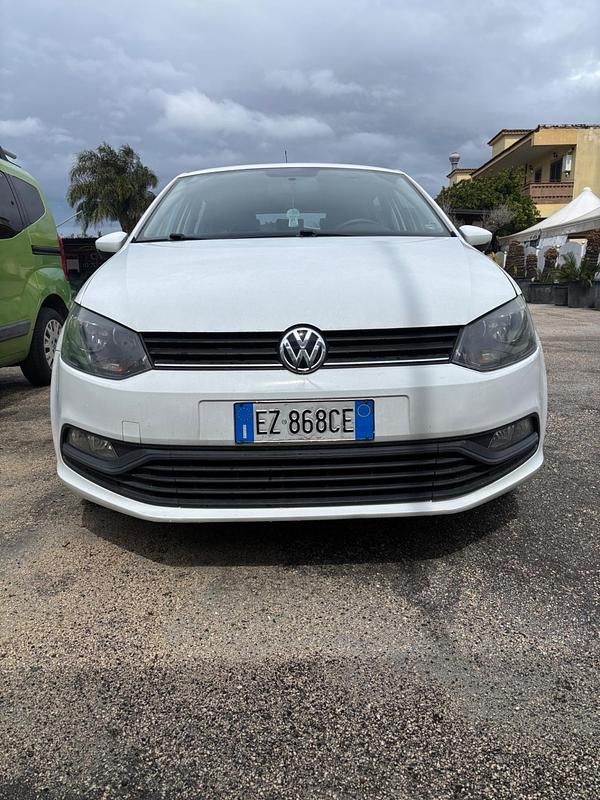 Usata VW Polo Trendline 59 CV (43 kW) 2015 Bianco Berlina