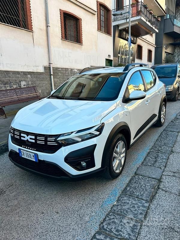 Usata Dacia Sandero 100 CV (73 kW) 2024 Berlina