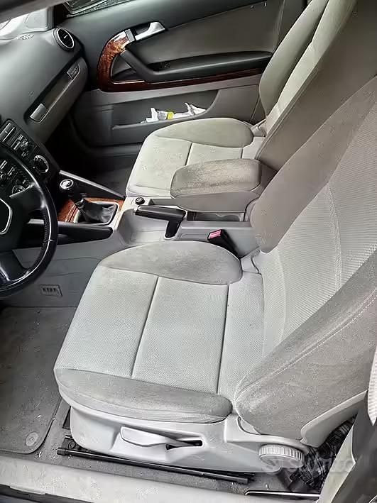 Usata Audi A3 140 CV (102 kW) 2005 Grigio Utilitaria