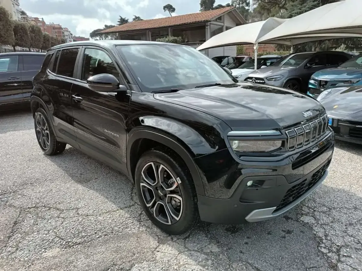 Nuova Jeep Avenger Summit 101 CV (74 kW) 2025 Nero SUV