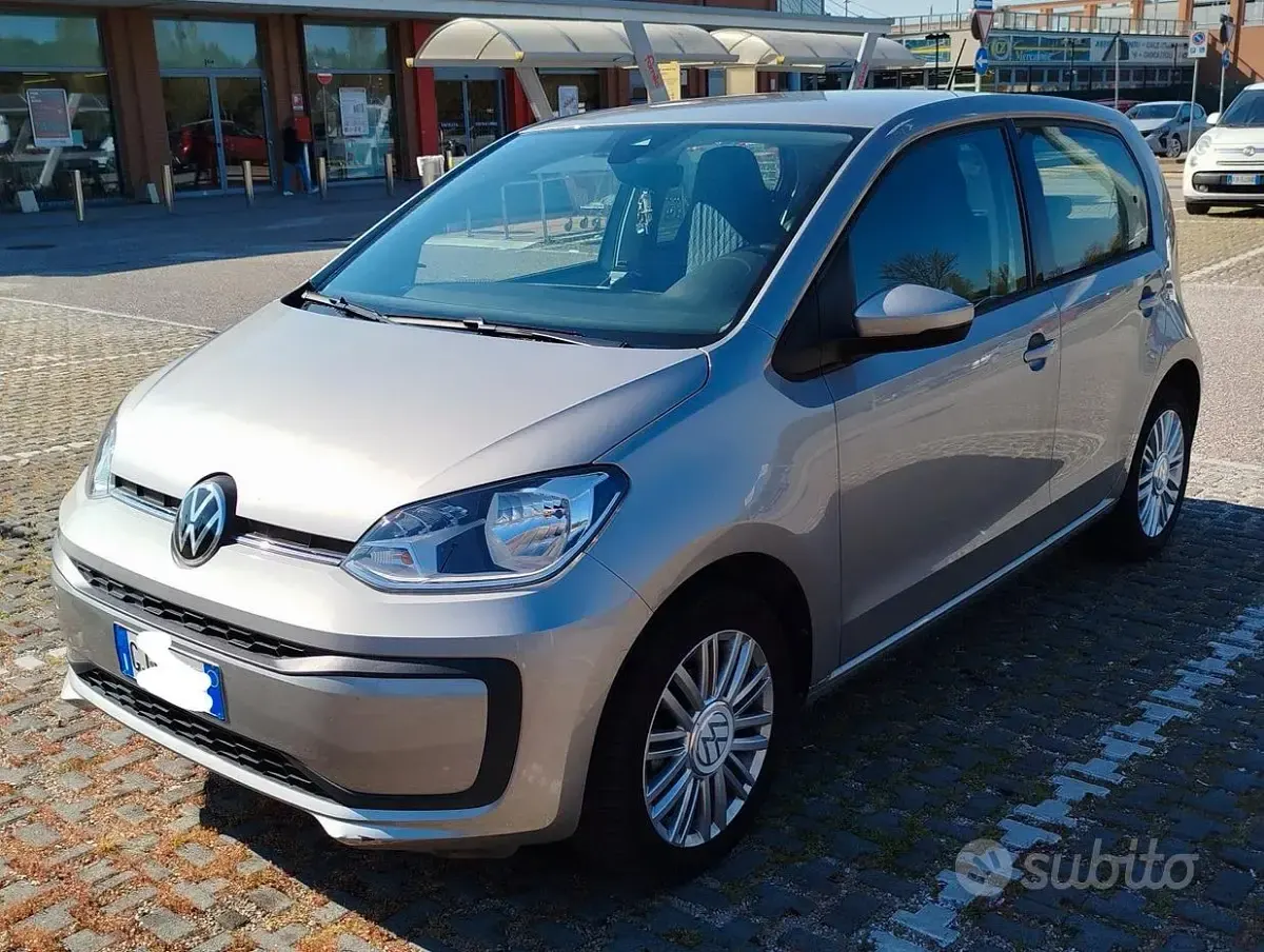 Begagnad VW up! 75 HK (55 kW) 2022 Grå Halvkombi