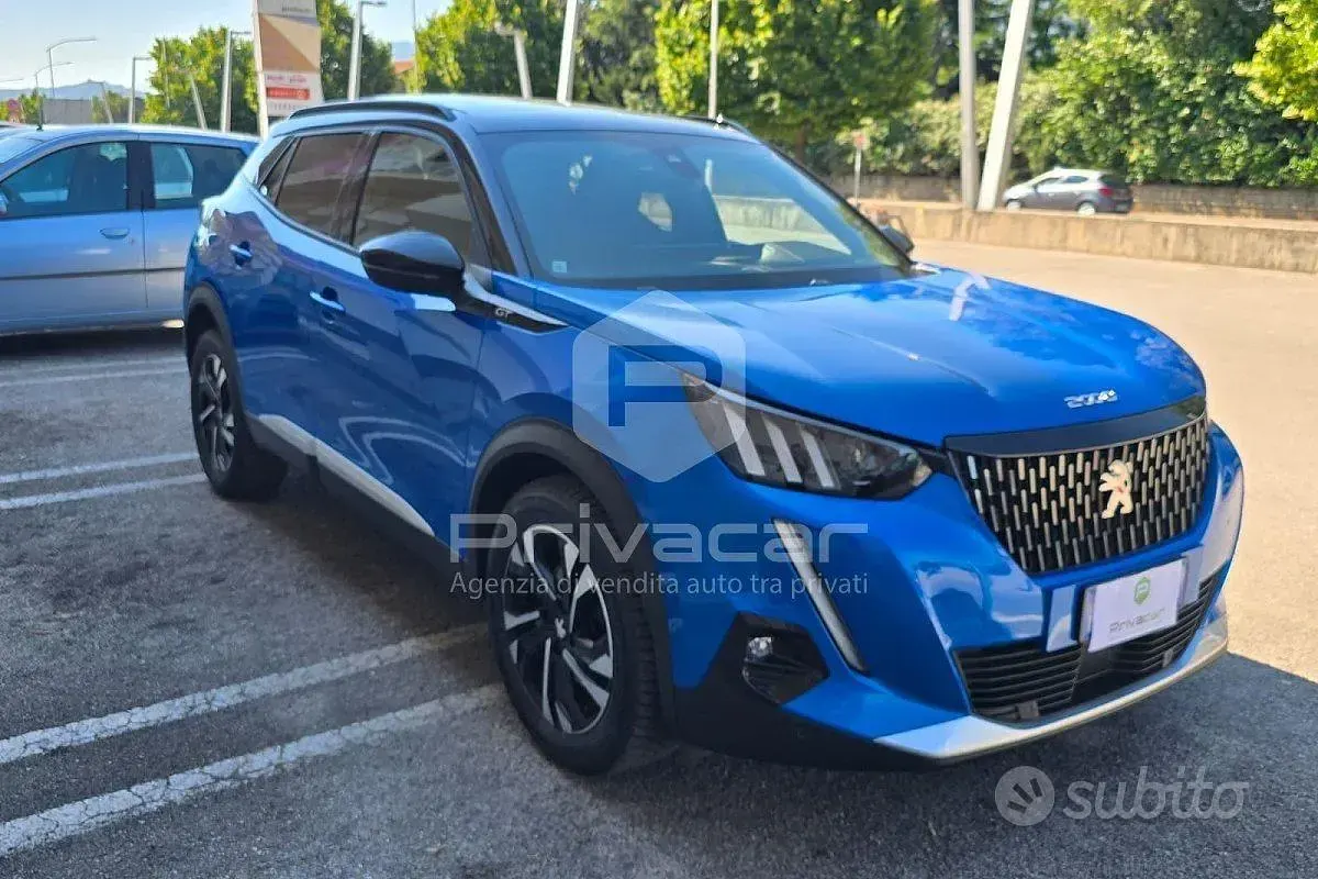 Usata Peugeot 2008 GT 131 CV (96 kW) 2021 Verde SUV