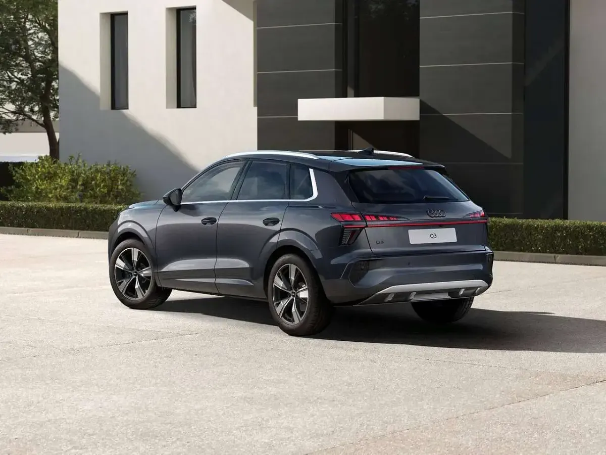 Nuova Audi Q3 Advanced Plus 150 CV (110 kW) 2026 Grigio tambora SUV