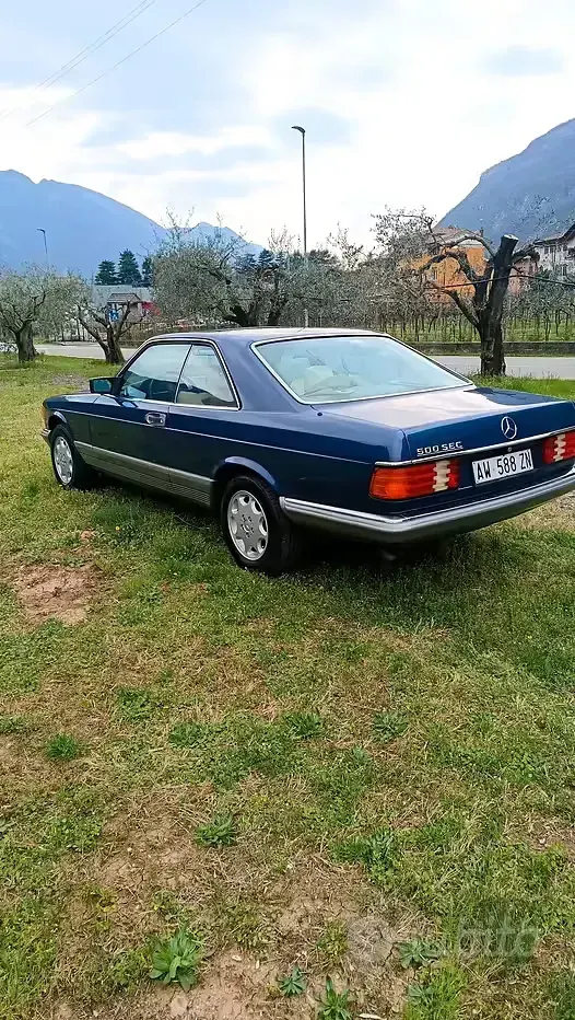 Usata Mercedes 500 231 CV (169 kW) 1984 Blu Coupé