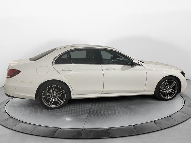 Usata Mercedes E220 Premium 194 CV (142 kW) 2021 Bianco Berlina