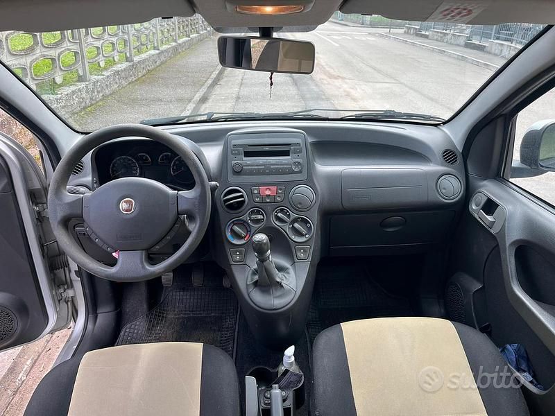 Usata Fiat Panda Climbing 69 CV (50 kW) 2010 Grigio Utilitaria