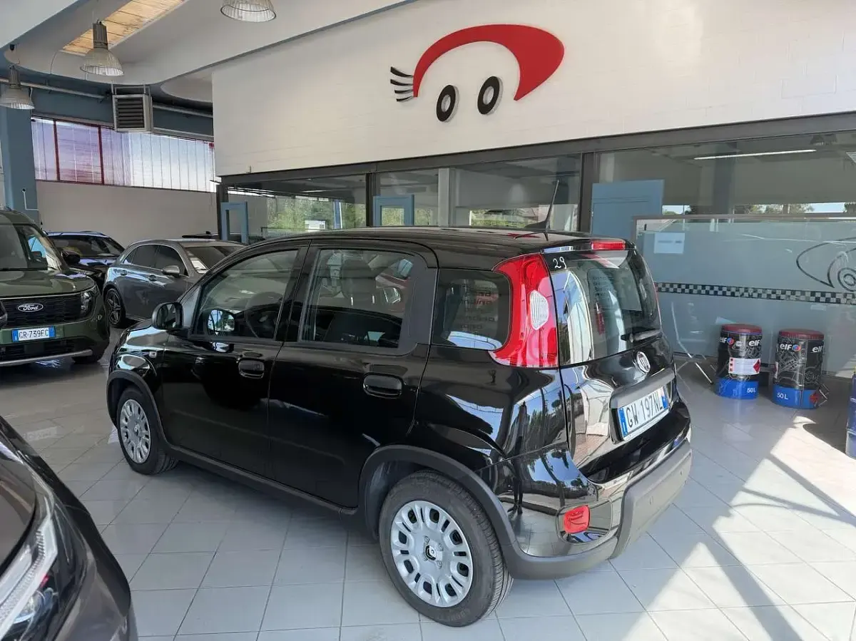 Usata Fiat Panda S 69 CV (50 kW) 2024 Nero Utilitaria