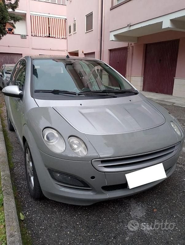 Usata Smart ForFour 95 CV (69 kW) 2006 Grigio Utilitaria