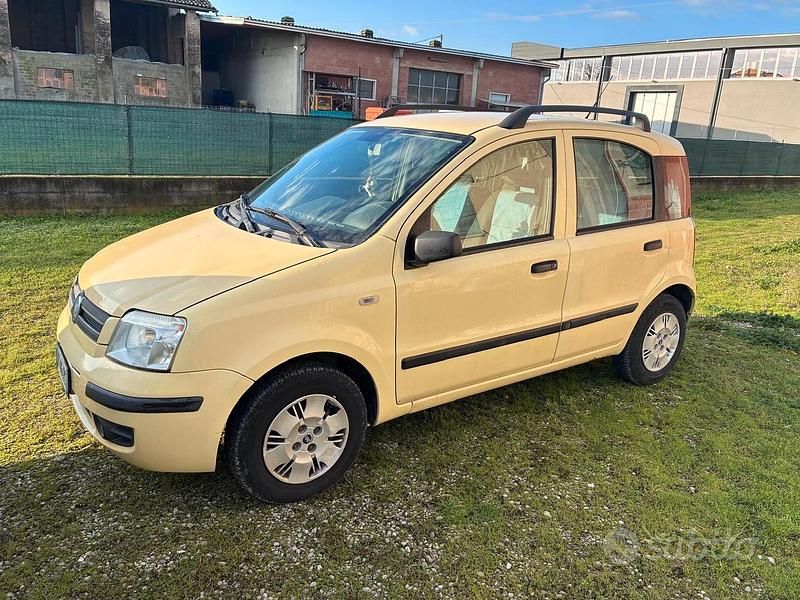 Usata Fiat Panda 60 CV (44 kW) 2007 Utilitaria