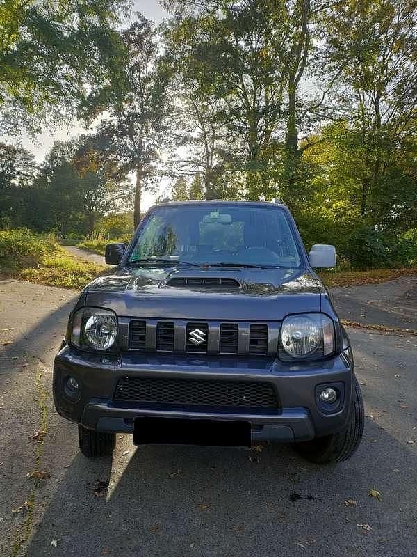 Usata Suzuki Jimny 86 CV (63 kW) 2013 Grigio SUV