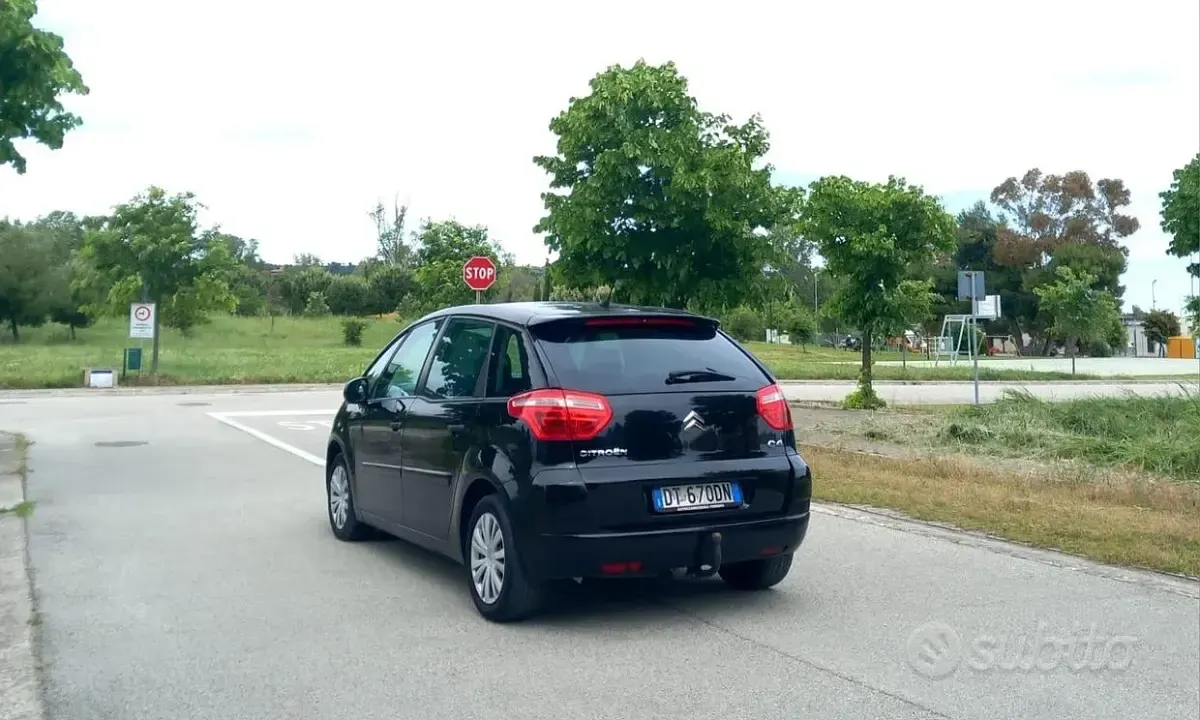 Occasion Citroën C4 Picasso 109 ch (80 kW) 2009 Noir Monospace