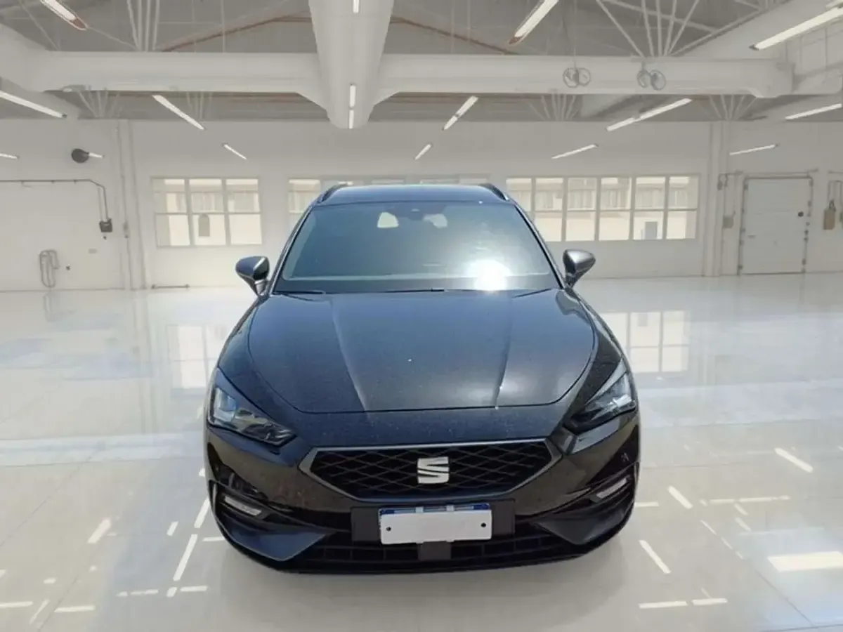 Usata Seat Leon ST FR 150 CV (110 kW) 2022 Nero Station wagon