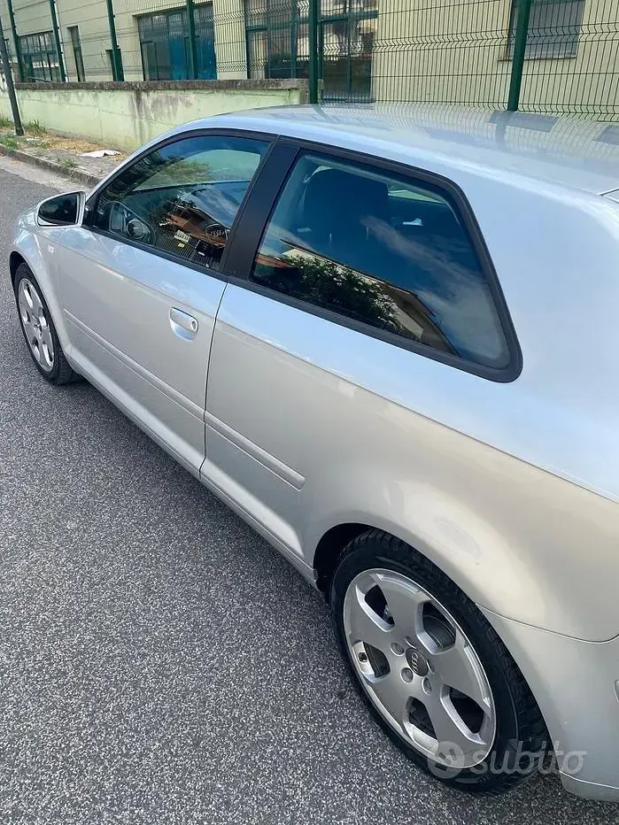 Usata Audi A3 102 CV (75 kW) 2008 Grigio Utilitaria