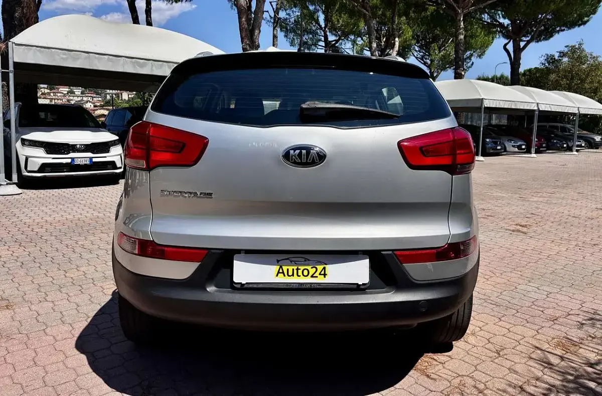 Usata Kia Sportage Active 135 CV (99 kW) 2015 Grigio SUV