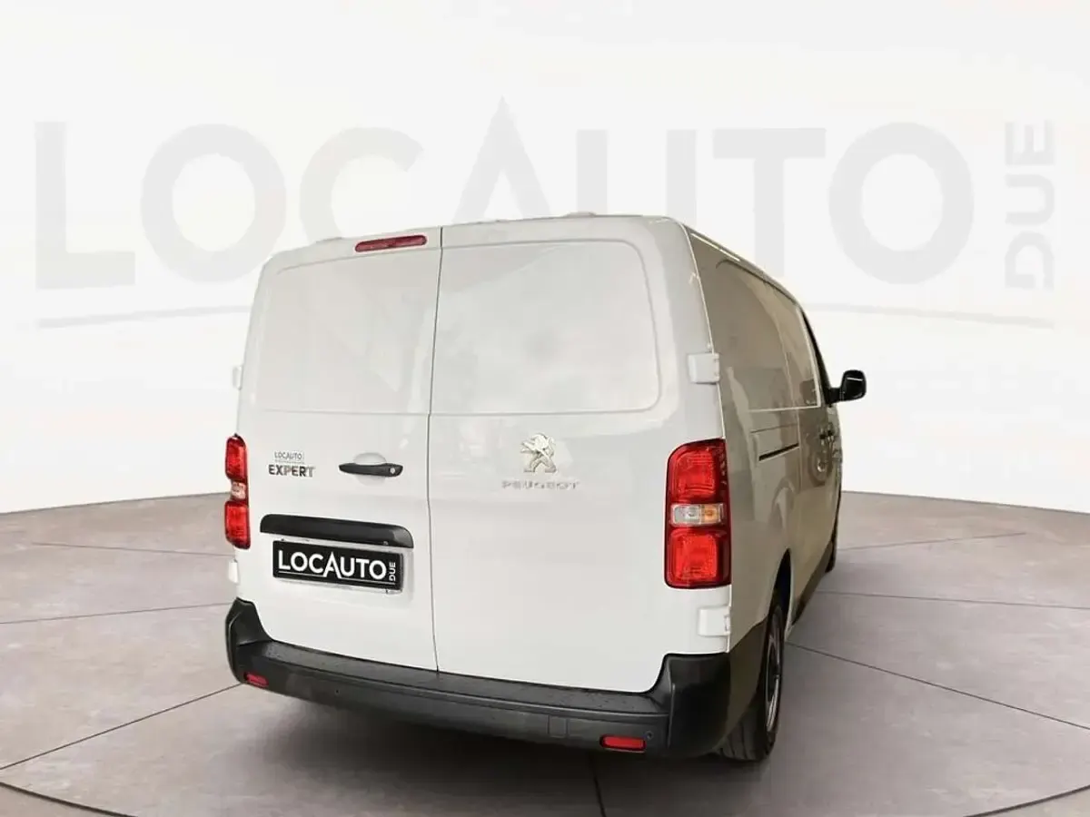 Usata Peugeot Expert Premium 144 CV (105 kW) 2023 Bianco Furgone