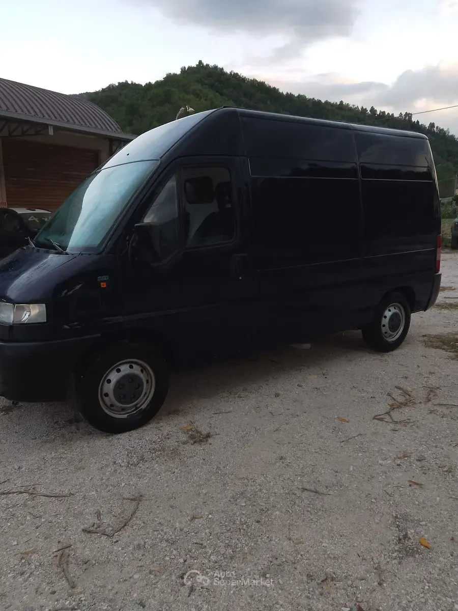Usata Fiat Ducato 84 CV (61 kW) 1996 Blu Furgone