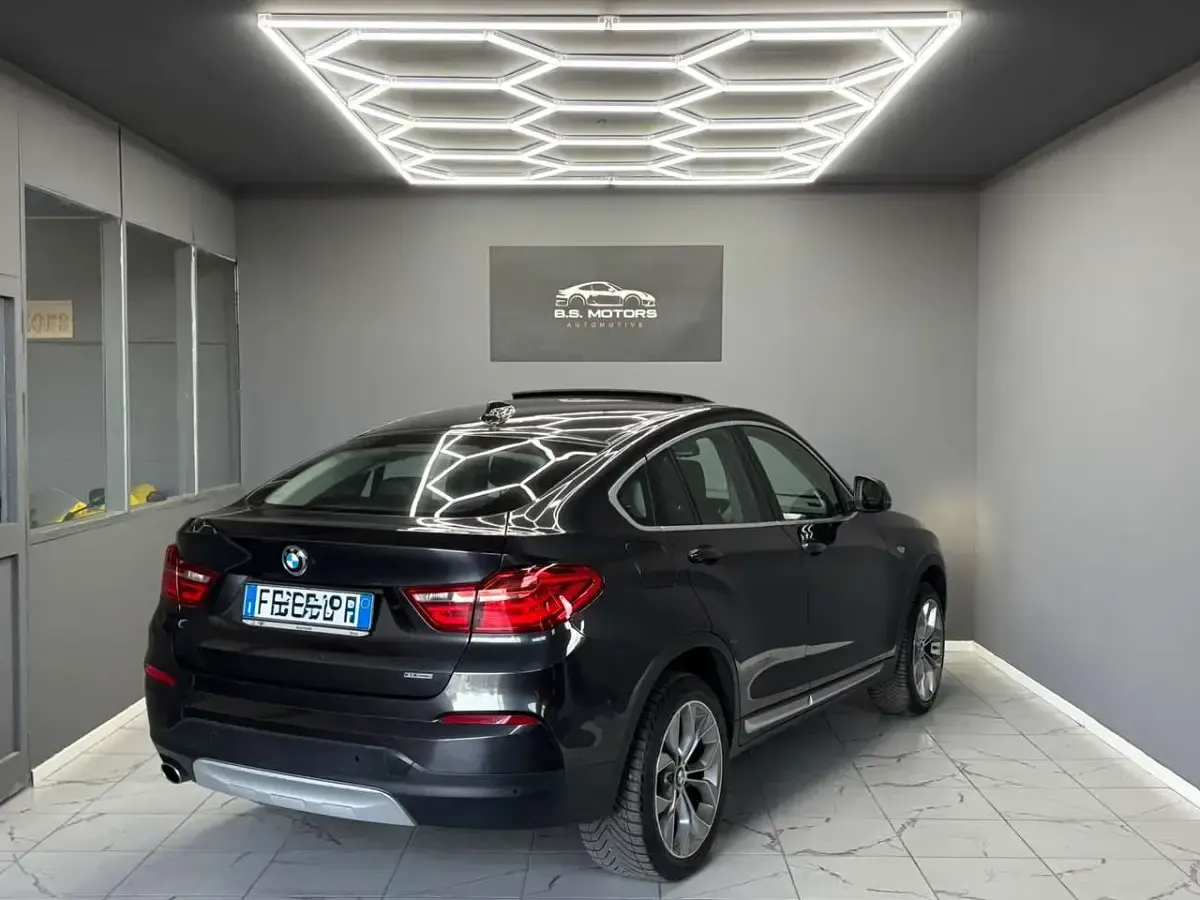 Usata BMW X4 xLine 190 CV (139 kW) 2017 Grigio SUV