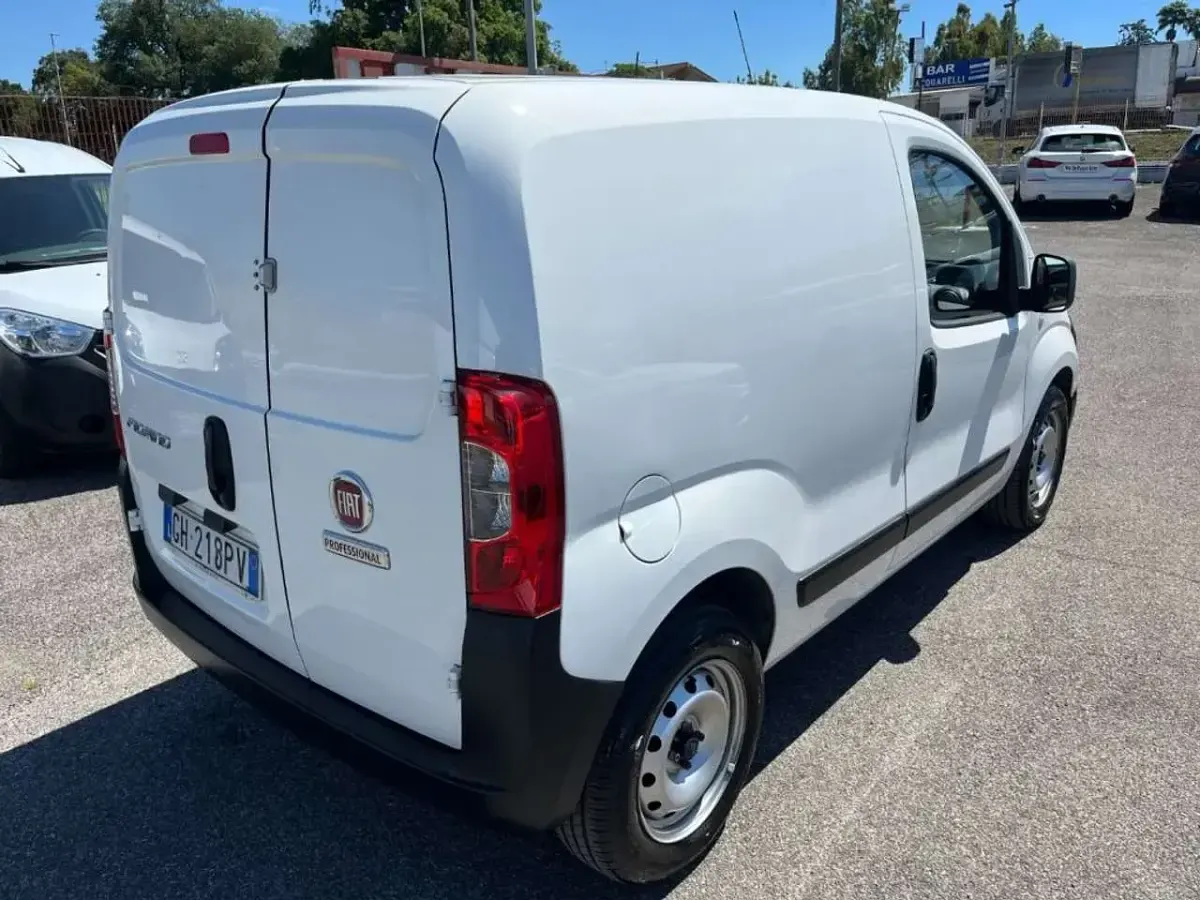 Usata Fiat Fiorino 80 CV (58 kW) 2021 Bianco Monovolume