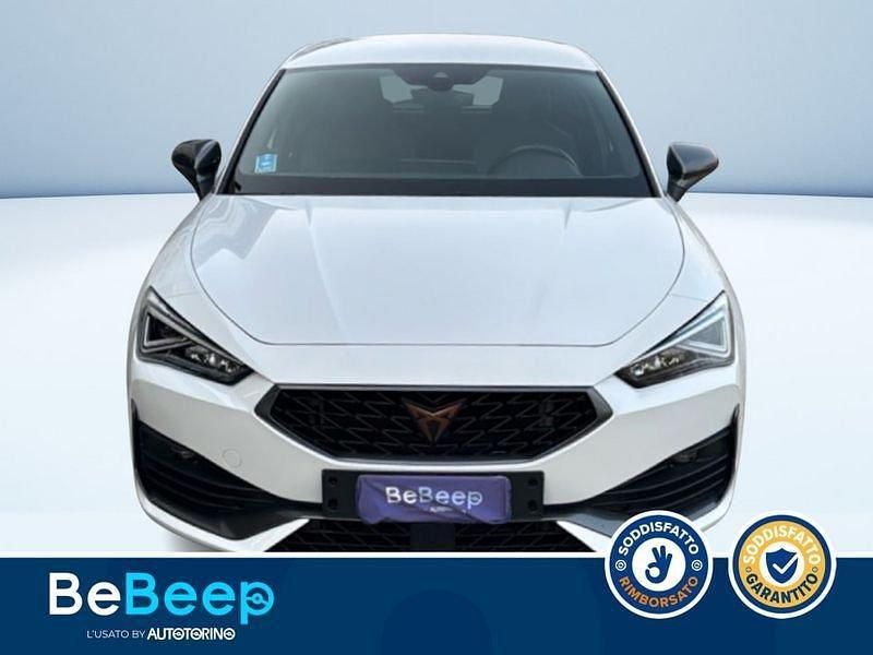 Usata Cupra Leon 150 CV (110 kW) 2024 Bianco pastello Berlina
