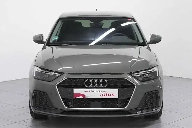 Usata Audi A1 Sportback Advanced 116 CV (85 kW) 2025 Gray Utilitaria