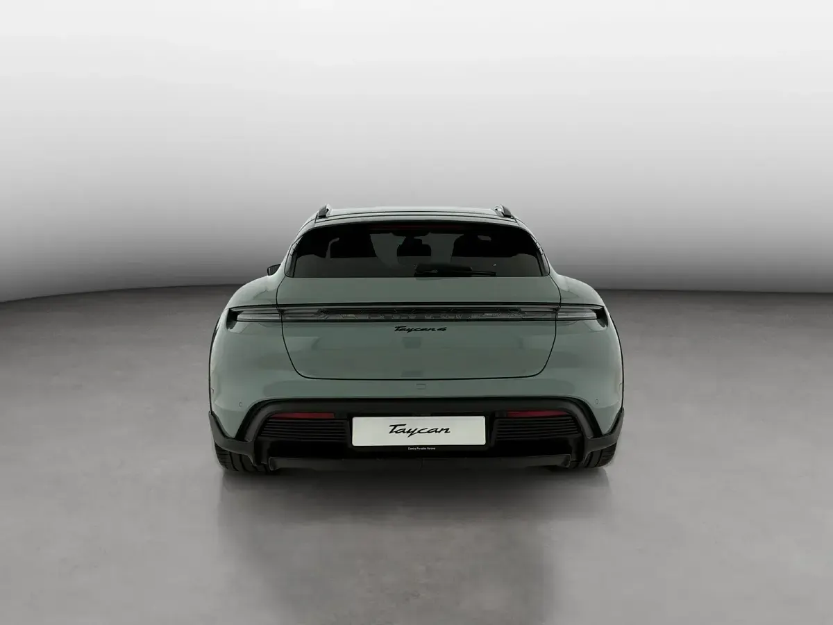 Nuova Porsche Taycan Cross Turismo 300 kW (408 CV) 2026 Shade green metallizzato