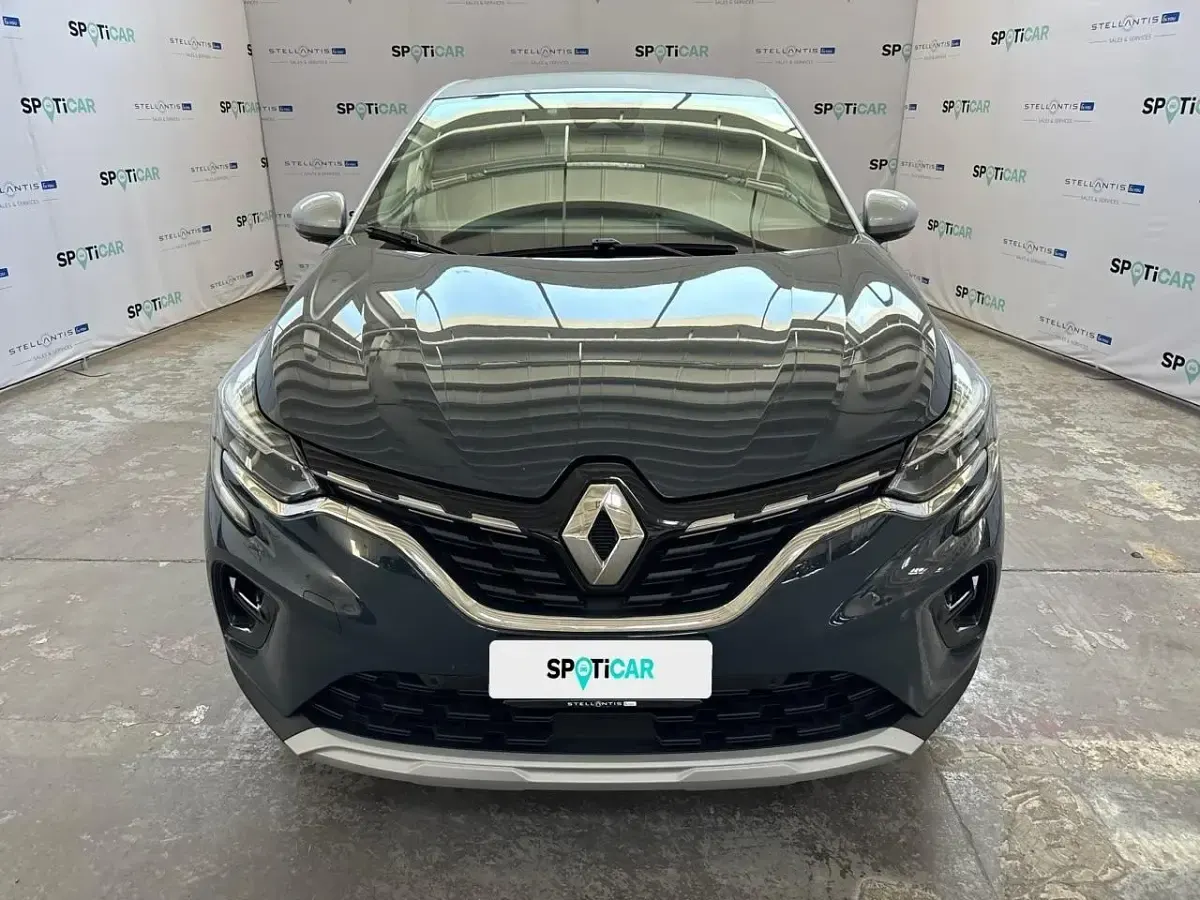 Usata Renault Captur Techno 143 CV (105 kW) 2023 Grigio SUV