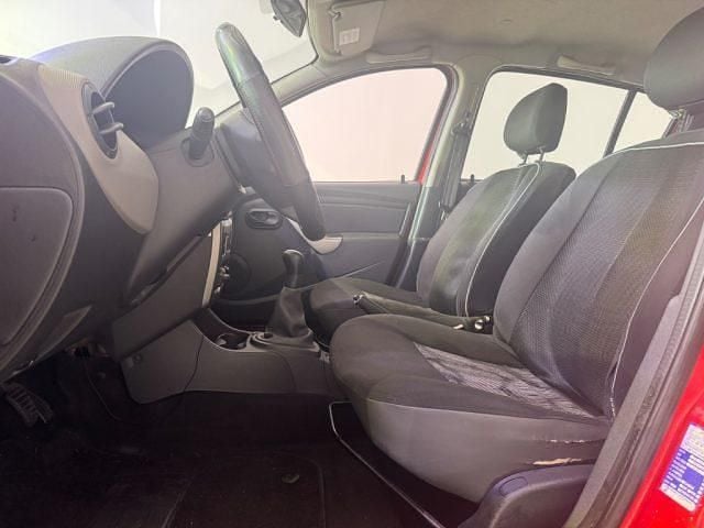 Usata Dacia Sandero 75 CV (55 kW) 2011 Rosso Utilitaria