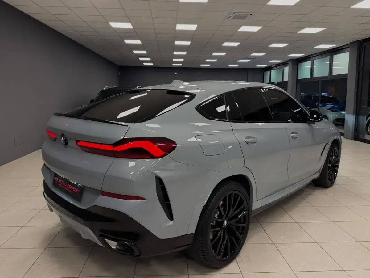 Usata BMW X6 M Sport 285 CV (209 kW) 2024 Grigio SUV