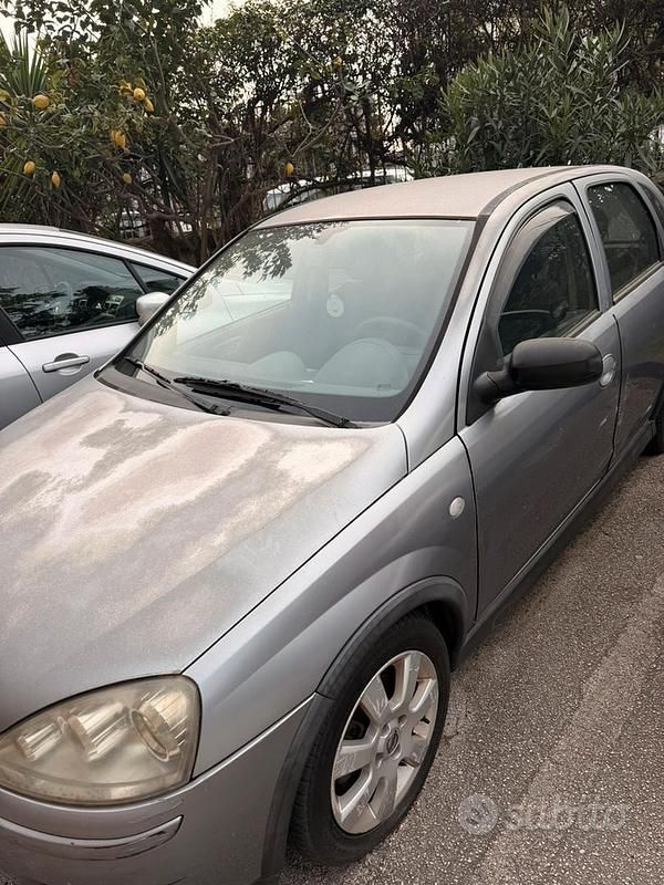 Usata Opel Corsa 69 CV (50 kW) 2006 Grigio Utilitaria
