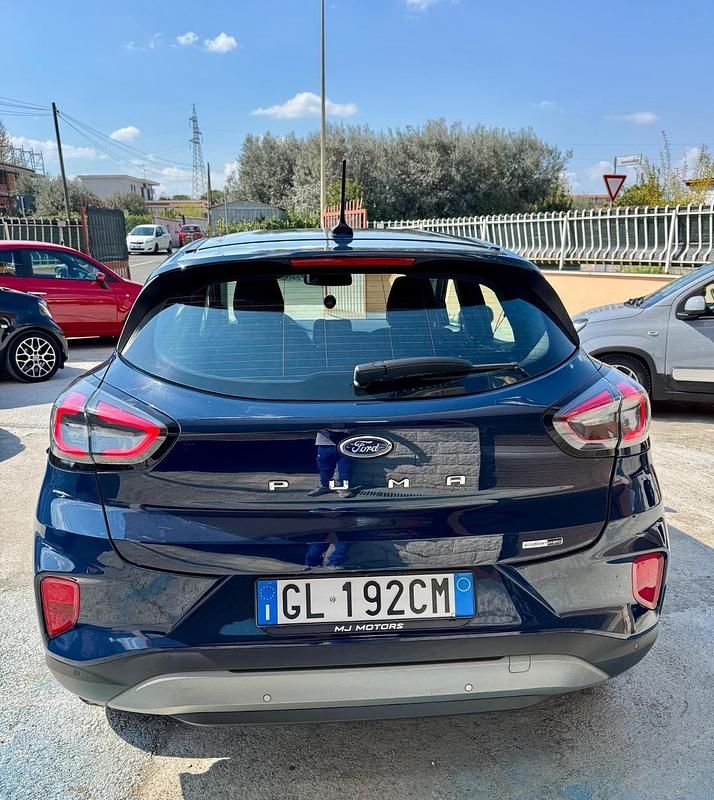 Usata Ford Puma Titanium 125 CV (91 kW) 2022 Blu SUV