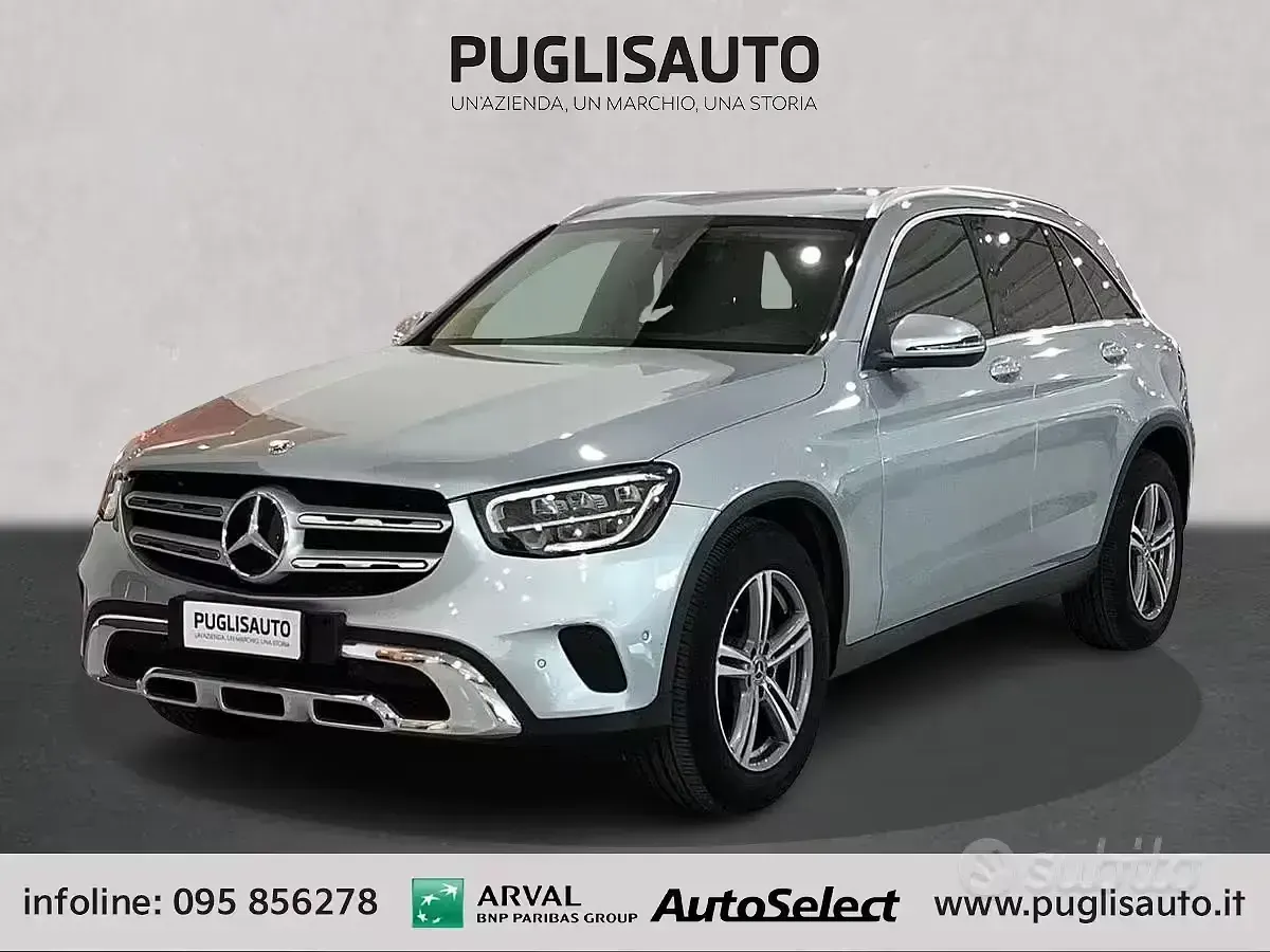 Usata Mercedes GLC200 Business 163 CV (119 kW) 2021 Grigio SUV