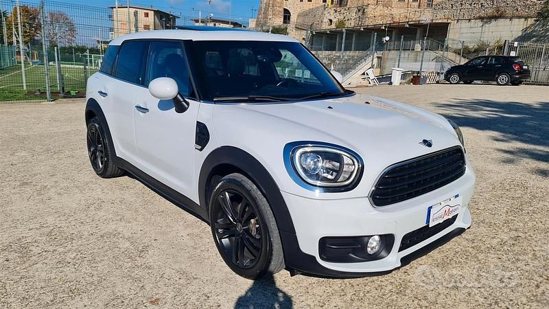Usata Mini One D Countryman Hype 115 CV (84 kW) 2018 Bianco SUV