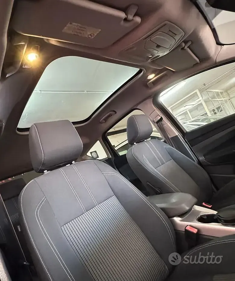 Usata Ford C-MAX Titanium 115 CV (84 kW) 2011 Bianco Monovolume