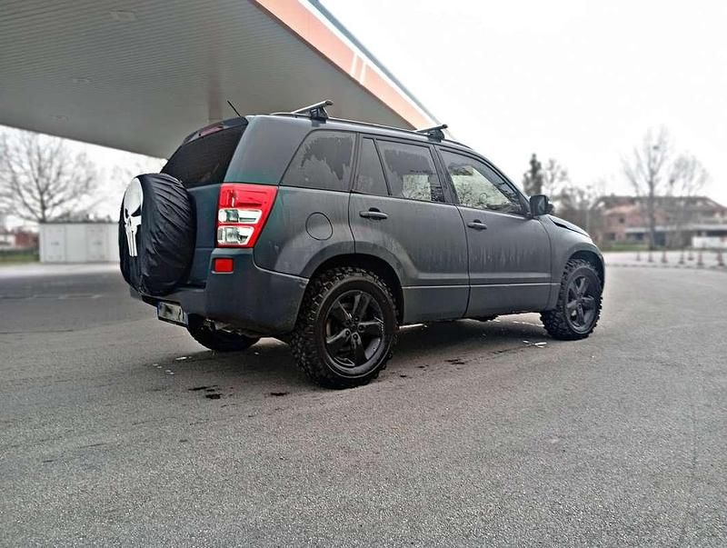 Usata Suzuki Grand Vitara 129 CV (94 kW) 2011 SUV