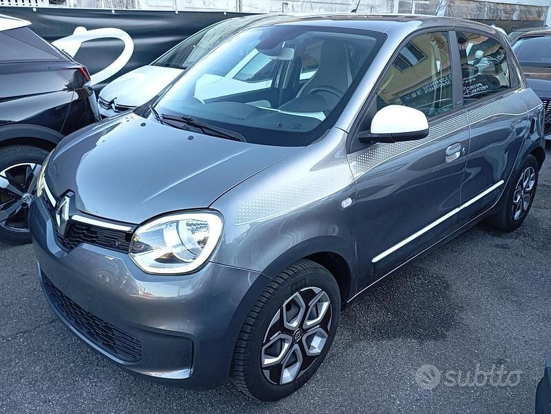Usata Renault Twingo LIMITED 65 CV (47 kW) 2021 Grigio Utilitaria